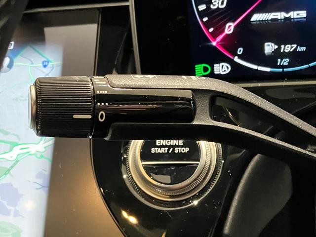 Ｅクラス Ｅ５３　ハイブリッド　４マチック＋　デジタルインテリアパッケージ／ＭＢＵＸスーパースクリーン／アドバンスドパッケージ／パノラミックスライディングルーフ／ヘッドアップディスプレイ／アドバンスドパーキングパッケージ／ＥＴＣ（5枚目）