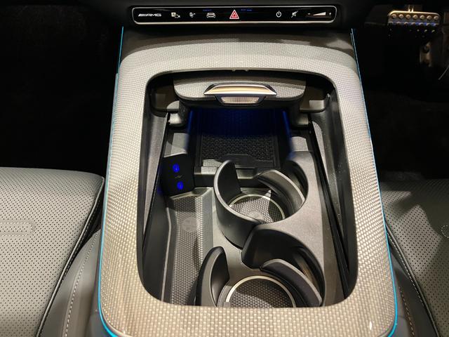 Ｅクラス Ｅ５３　ハイブリッド　４マチック＋　デジタルインテリアパッケージ／ＭＢＵＸスーパースクリーン／アドバンスドパッケージ／パノラミックスライディングルーフ／ヘッドアップディスプレイ／アドバンスドパーキングパッケージ／ＥＴＣ（37枚目）