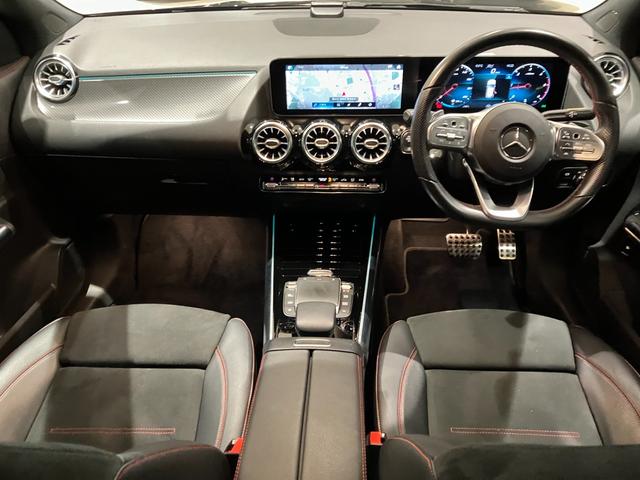 ＧＬＡクラス ＧＬＡ２００ｄ　４マチック　ＡＭＧライン　弊社ユーザー下取　認定中古車保証２年　ＡＭＧライン　ナビゲーションパッケージ　レーダーセーフティーパッケージ　３６０°カメラ　アンビエントライト　ＭＢＵＸ　メモリー付きフルパワーシート　キーレスゴー（8枚目）