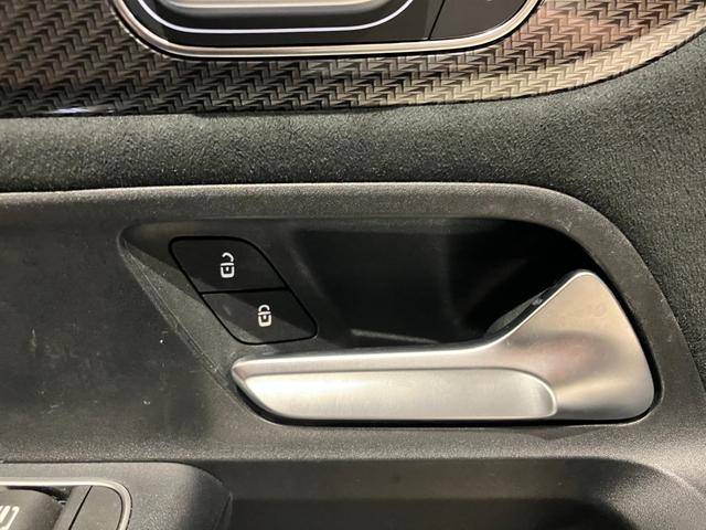 ＧＬＡクラス ＧＬＡ２００ｄ　４マチック　ＡＭＧライン　弊社ユーザー下取　認定中古車保証２年　ＡＭＧライン　ナビゲーションパッケージ　レーダーセーフティーパッケージ　３６０°カメラ　アンビエントライト　ＭＢＵＸ　メモリー付きフルパワーシート　キーレスゴー（18枚目）