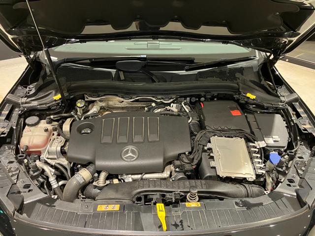 ＧＬＡクラス ＧＬＡ２００ｄ　４マチック　ＡＭＧライン　弊社ユーザー下取　認定中古車保証２年　ＡＭＧライン　ナビゲーションパッケージ　レーダーセーフティーパッケージ　３６０°カメラ　アンビエントライト　ＭＢＵＸ　メモリー付きフルパワーシート　キーレスゴー（46枚目）