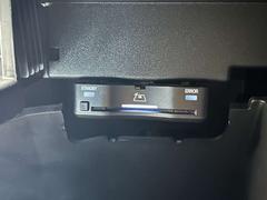 ����ƥ������ë�������쥰�롼�פμ�ξ����Ź�ˤƤ��Ҳ�Ǥ��ޤ���¾Ź�κ߸˼֤���Ź����Ǥ�Ǥ������������ 3