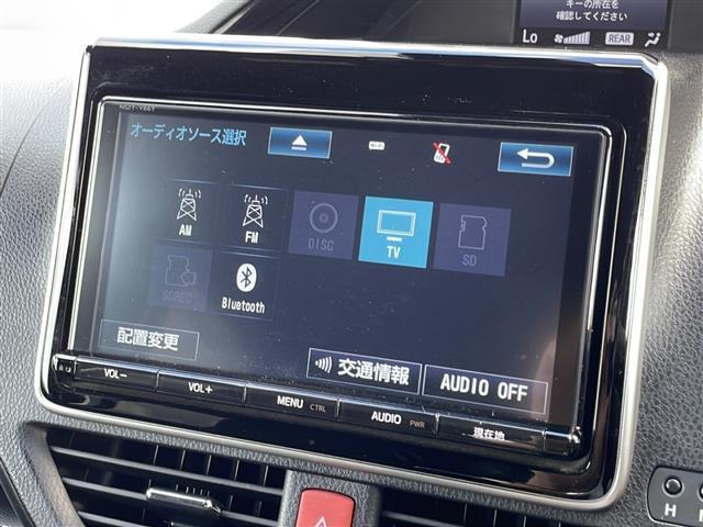 エスクァイア Ｘｉ　トヨタセーフティーセンス　純正９インチナビ　フルセグＴＶ　両側パワースライドドア　クルーズコントロール　前後コーナーセンサー　ＬＥＤオートライト　シートバックテーブル　プッシュスタート（11枚目）