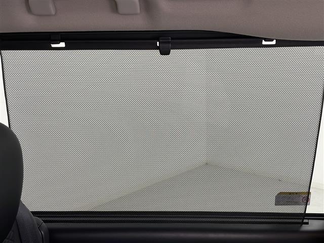 セレナ ｅ－パワー　ＸＶ　後期型／禁煙車／防水シート／全周囲カメラ／プロパイロット／ＢＳＭ／オートハイビーム／駐車支援／純正１０型ナビ／フルセグＴＶ／両側電動ドア／シートヒーター／ドラレコ／ＥＴＣ／電動パーキングブレーキ（28枚目）