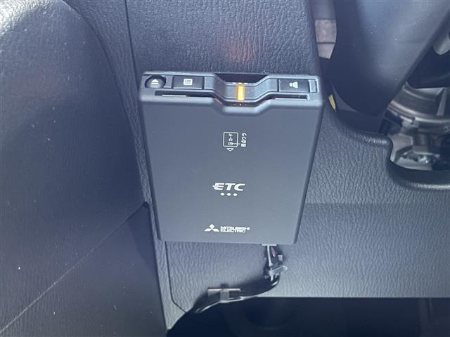 MAZDA2 15S スマートエディション 禁煙車/全周囲モニター/衝突軽減ブレーキ/BSM/レーンキープアシスト/純正ナビ/EフルセグTV/ETC/前後コーナーセンサー//LEDヘッドライト/横滑り防止装置/Pスタート/スマートキー(10枚目)