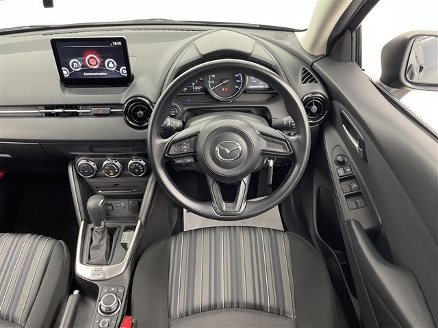 MAZDA2 15S スマートエディション 禁煙車/全周囲モニター/衝突軽減ブレーキ/BSM/レーンキープアシスト/純正ナビ/EフルセグTV/ETC/前後コーナーセンサー//LEDヘッドライト/横滑り防止装置/Pスタート/スマートキー(31枚目)