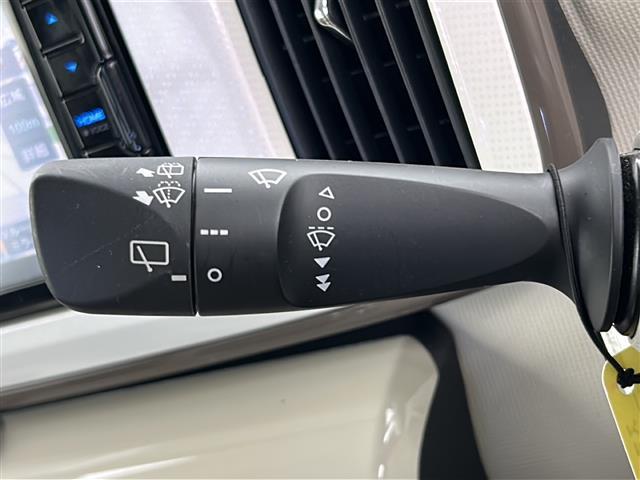ムーヴキャンバス Ｇメイクアップリミテッド　ＳＡＩＩＩ　禁煙車／衝突軽減／車線逸脱警報／全周囲カメラ／社外７型ナビ／フルセグテレビ／両側電動ドア／Ｄ席シートヒーター／ＥＴＣ／ＬＥＤヘッドライト／ＬＥＤフォグランプ／社外フロアマット／横滑り防止／Ａストップ（23枚目）