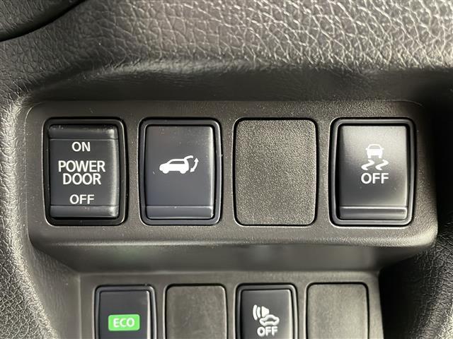 エクストレイル ２０Ｘｉ　ハイブリッド　禁煙車／全方位カメラ／衝突軽減／純正９型ナビ／デジタルインナーミラー／前席シートヒーター／ＬＥＤヘッドライト／ＬＥＤフォグライト／電動パーキングブレーキ／ＡＵＴＯＨＯＬＤ／パワーバックドア／ＥＴＣ（8枚目）