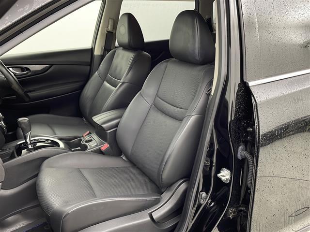 エクストレイル ２０Ｘｉ　ハイブリッド　禁煙車／全方位カメラ／衝突軽減／純正９型ナビ／デジタルインナーミラー／前席シートヒーター／ＬＥＤヘッドライト／ＬＥＤフォグライト／電動パーキングブレーキ／ＡＵＴＯＨＯＬＤ／パワーバックドア／ＥＴＣ（33枚目）