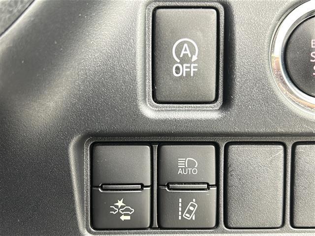 ノア Si ダブルバイビーII 禁煙車/純正12.1型フリップダウンモニター/トヨタセーフティ/クルコン/純正9型ナビ/フルセグ/両側電動ドア/ソナー/ビルトインETC/ドラレコ/ハーフレザーシート/スマキー×2/ロールサンシェード(4枚目)