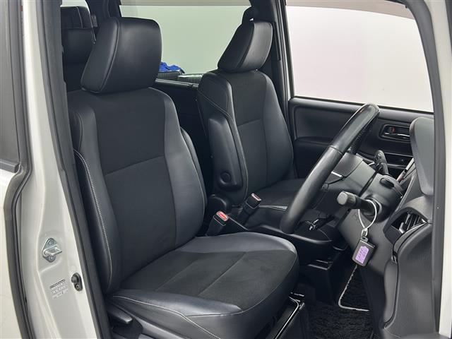 ノア Si ダブルバイビーII 禁煙車/純正12.1型フリップダウンモニター/トヨタセーフティ/クルコン/純正9型ナビ/フルセグ/両側電動ドア/ソナー/ビルトインETC/ドラレコ/ハーフレザーシート/スマキー×2/ロールサンシェード(13枚目)