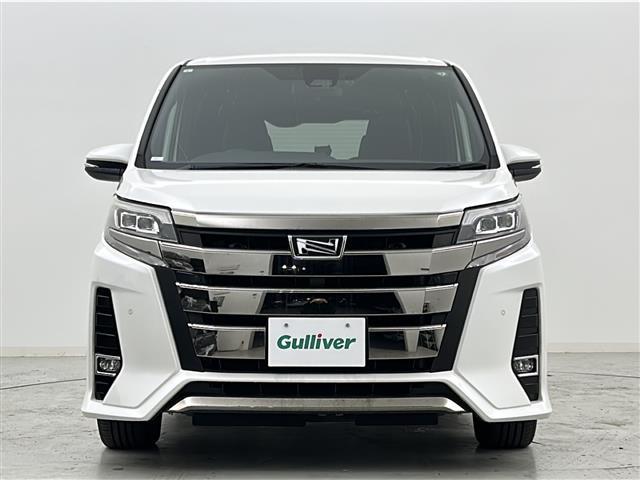 ノア Si ダブルバイビーII 禁煙車/純正12.1型フリップダウンモニター/トヨタセーフティ/クルコン/純正9型ナビ/フルセグ/両側電動ドア/ソナー/ビルトインETC/ドラレコ/ハーフレザーシート/スマキー×2/ロールサンシェード(17枚目)