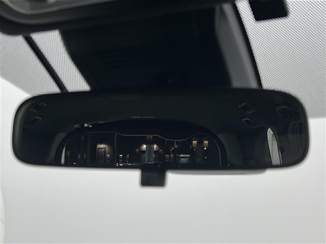 ノア Si ダブルバイビーII 禁煙車/純正12.1型フリップダウンモニター/トヨタセーフティ/クルコン/純正9型ナビ/フルセグ/両側電動ドア/ソナー/ビルトインETC/ドラレコ/ハーフレザーシート/スマキー×2/ロールサンシェード(26枚目)