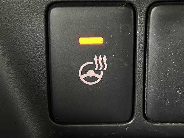 エクリプスクロスPHEV P サンルーフ/e-Assist/全周囲カメラ/ACC/ヘッドアップディスプレイ/BSM/純正ナビ/レザーシート/全席シートヒーター/パワーシート/パドルシフト/ステアヒーター/ETC/LEDヘッドライト(26枚目)