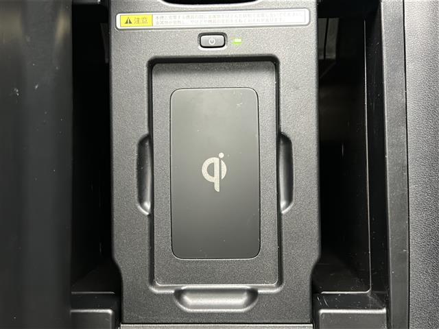 ヴェルファイアハイブリッド ZR Gエディション 禁煙車/ツインムーンルーフ/天吊モニター/衝突軽減/レーダークルーズコントロール/全周囲カメラ/純正9型ナビ/フルセグテレビ/電動リアゲート/ETC/ドライブレコーダー/両側電動ドア/電動パーキング(10枚目)