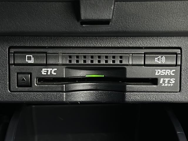 ヴェルファイアハイブリッド ZR Gエディション 禁煙車/ツインムーンルーフ/天吊モニター/衝突軽減/レーダークルーズコントロール/全周囲カメラ/純正9型ナビ/フルセグテレビ/電動リアゲート/ETC/ドライブレコーダー/両側電動ドア/電動パーキング(24枚目)