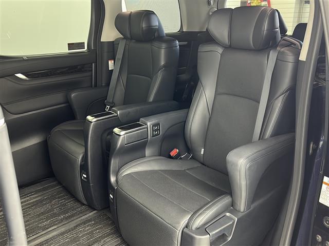 ヴェルファイアハイブリッド ZR Gエディション 禁煙車/ツインムーンルーフ/天吊モニター/衝突軽減/レーダークルーズコントロール/全周囲カメラ/純正9型ナビ/フルセグテレビ/電動リアゲート/ETC/ドライブレコーダー/両側電動ドア/電動パーキング(34枚目)