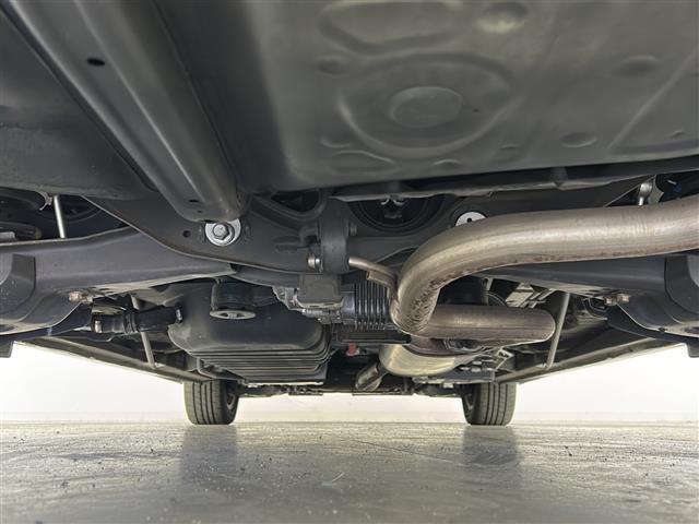 ヴェルファイアハイブリッド ZR Gエディション 禁煙車/ツインムーンルーフ/天吊モニター/衝突軽減/レーダークルーズコントロール/全周囲カメラ/純正9型ナビ/フルセグテレビ/電動リアゲート/ETC/ドライブレコーダー/両側電動ドア/電動パーキング(42枚目)