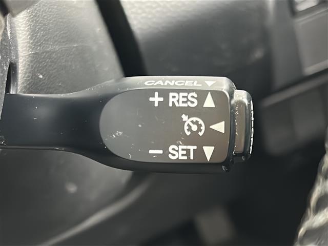 ルーミー カスタムG-T 純正9インチナビ/フルセグTV/Bluetooth/バックカメラ/両側パワースライドドア/クルーズコントロール/ビルトインETC/DNシートヒーター/前後ドライブレコーダー/アイドリングストップ(10枚目)