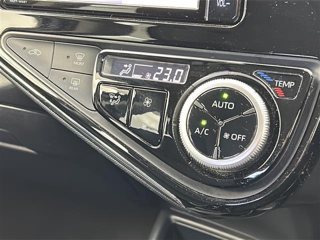 アクア Sスタイルブラック プリクラッシュセーフティ/レーンディパーチャーアラート/オートハイビーム/前後クリアランスソナー/純正ナビ/フルセグTV/Bluetooth/バックカメラ/前ドラレコ/Aストップ/横滑り防止装置(7枚目)