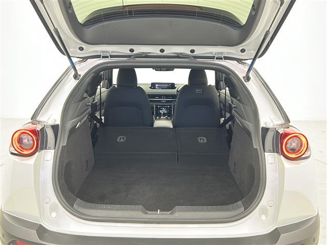 MX-30 ベーシックPKG+エクステリアパッケージ 禁煙車/アイアクティブセンス/全方位カメラ/純正ナビ/フルセグTV/シートヒーター/パワーシート/ハンドルヒーター/革巻きハンドル/ステアスイッチ/プッシュスタート/スマートキー×2/ETC/ドラレコ(35枚目)