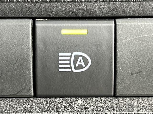 アクア X 禁煙車/衝突軽減/車線維持/レーダークルーズコントロール/純正ディスプレイオーディオ/バックカメラ/BT/Miracast/ビルトインETC/スマートキー/LEDヘッドライト/純正スチールキャップ(12枚目)