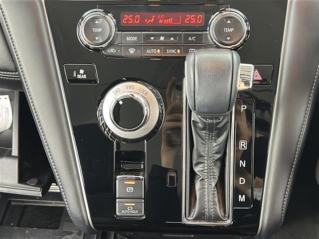 デリカD:5 G パワーパッケージ 禁煙車/E-アシスト/BSM/全周囲カメラ/両側電動スライド/パドルシフト/電動リアゲート/電動ステップ/温熱シート/電動シート/ドラレコ/ETC/プッシュスタート/スマートキー×2/メーカーナビ(8枚目)