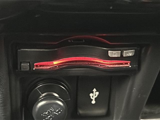 デリカD:5 G パワーパッケージ 禁煙車/E-アシスト/BSM/全周囲カメラ/両側電動スライド/パドルシフト/電動リアゲート/電動ステップ/温熱シート/電動シート/ドラレコ/ETC/プッシュスタート/スマートキー×2/メーカーナビ(12枚目)