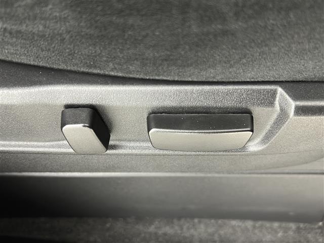 デリカD:5 G パワーパッケージ 禁煙車/E-アシスト/BSM/全周囲カメラ/両側電動スライド/パドルシフト/電動リアゲート/電動ステップ/温熱シート/電動シート/ドラレコ/ETC/プッシュスタート/スマートキー×2/メーカーナビ(26枚目)