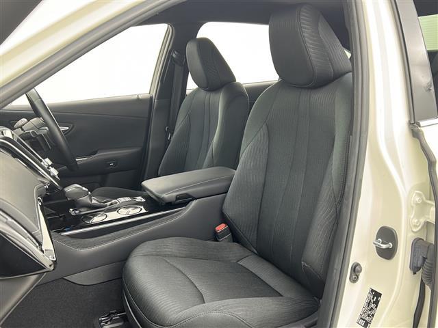 クラウンハイブリッド S Cパッケージ 純正ナビ/CD/DVD/Bluetooth/フルセグTV/バックカメラ/DNシートヒーター/DNパワーシート/ハンドルヒーター/レーントレーシングアシスト/オートクルーズコントロール/BSM/HUD(34枚目)