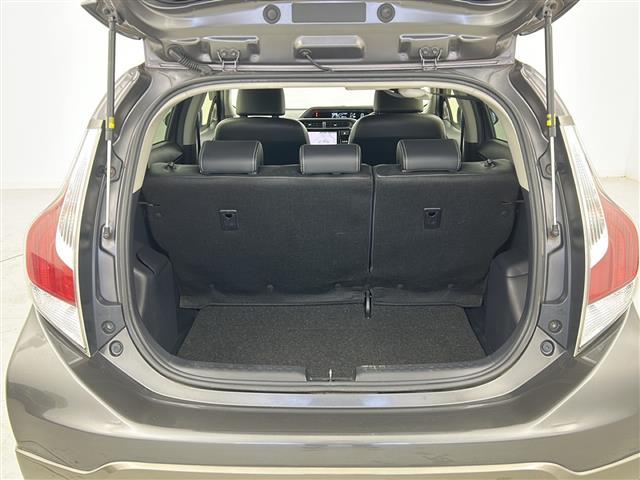 アクア X-アーバン 禁煙車/ルーフレール/純9型ナビ/バックカメラ/プッシュスタート/スマートキー/スペアキー/ビルトインETC/LEDヘッドライト/LEDフォグランプ/純フロア/純16インチアルミ/ハーフレザーシート(15枚目)