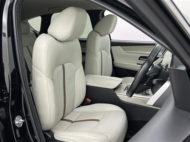 CX-60 XD-ハイブリッド エクスクルーシブモダン 禁煙車/ドライバー・パーソナライゼーション・システム/BOSE/全周囲カメラ/白本革シート/純正12.3型ナビ/全席シートヒーター/エアシート/ETC/ドラレコ/ワイヤレス充電/1500W充電(13枚目)