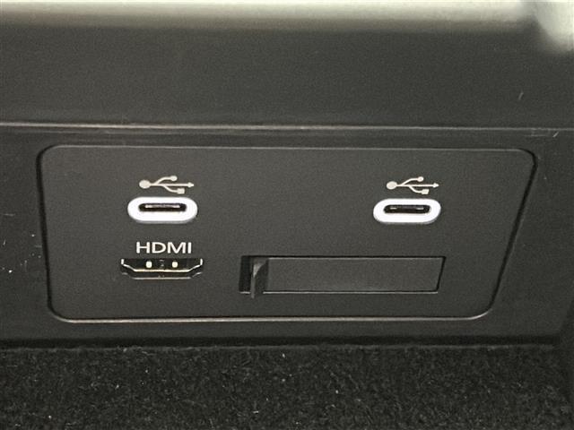 CX-60 XD-ハイブリッド エクスクルーシブモダン 禁煙車/ドライバー・パーソナライゼーション・システム/BOSE/全周囲カメラ/白本革シート/純正12.3型ナビ/全席シートヒーター/エアシート/ETC/ドラレコ/ワイヤレス充電/1500W充電(30枚目)