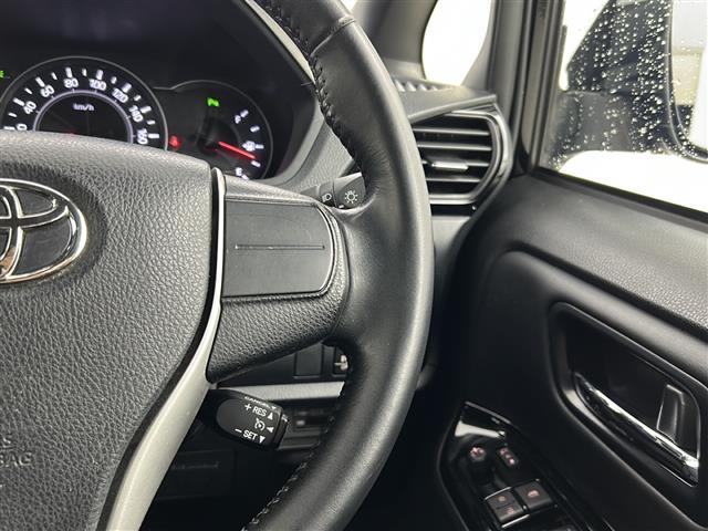 ヴォクシー ZS 煌III 禁煙車/衝突軽減/純正12型フリップダウンモニター/純正10型ナビ/ハーフレザーシート/バックカメラLEDヘッドライト/LEDフォグライト/ETC/純正フロアマット/純正16インチアルミホイール(23枚目)