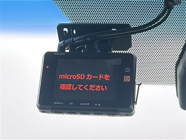 ヴェルファイア 2.5Z Gエディション 禁煙車/サンルーフ/衝突軽減/両側パワスラ/レザーシート/社外11型ナビ/バックカメラ/パワーバックドア/前席パワーシート/前席シートヒーター/前席エアーシート/D席シートメモリー/ステアヒーター(10枚目)