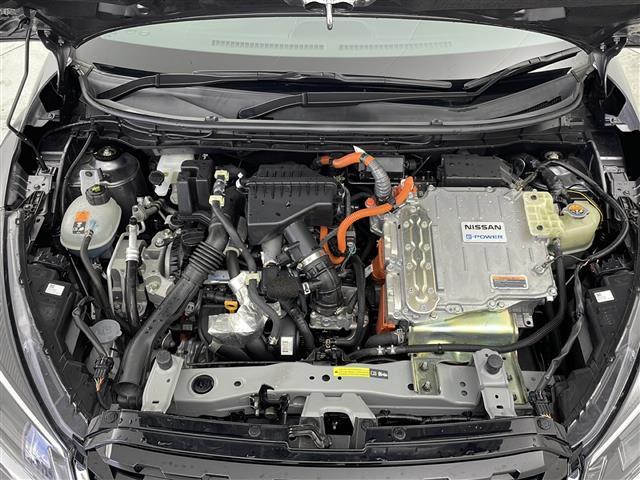 キックス X 純正9インチナビ/CD/DVD/Bluetooth/フルセグTV/プロパロット/全方位カメラ/DNシートヒーター/インテリジェントルームミラー/ビルトインETC/前後クリアランスソナー/ドラレコ(42枚目)