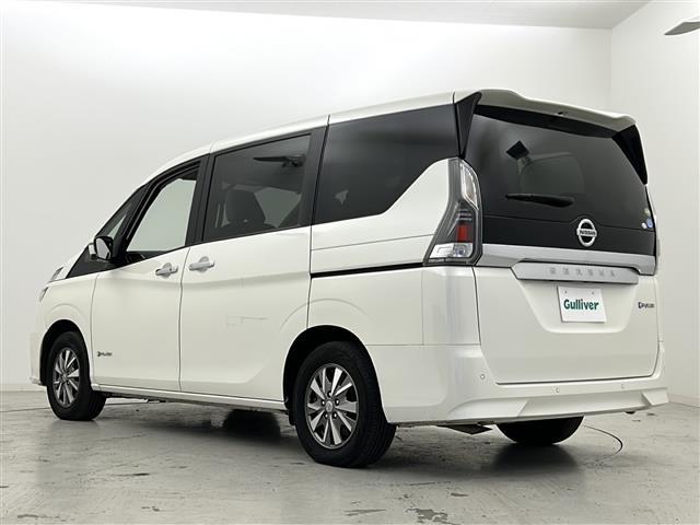 セレナ ｅ－パワー　ＸＶ　ワンオーナー／禁煙車／プロパイロット／衝突軽減／車線維持／パーキングアシスト／全周囲カメラ／デジタルインナーミラー／シートヒーター純正９型ナビ／両側電動ドア／ビルトインＥＴＣ／純正ドライブレコーダー（19枚目）