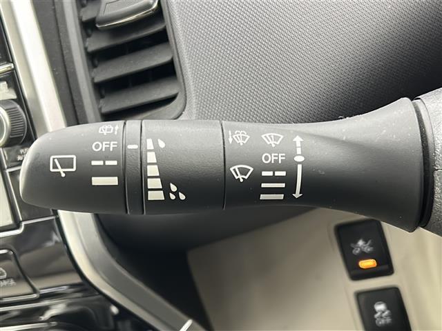 セレナ ｅ－パワー　ＸＶ　ワンオーナー／禁煙車／プロパイロット／衝突軽減／車線維持／パーキングアシスト／全周囲カメラ／デジタルインナーミラー／シートヒーター純正９型ナビ／両側電動ドア／ビルトインＥＴＣ／純正ドライブレコーダー（25枚目）