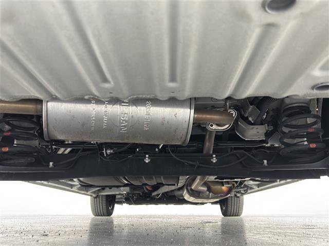 セレナ ｅ－パワー　ＸＶ　ワンオーナー／禁煙車／プロパイロット／衝突軽減／車線維持／パーキングアシスト／全周囲カメラ／デジタルインナーミラー／シートヒーター純正９型ナビ／両側電動ドア／ビルトインＥＴＣ／純正ドライブレコーダー（43枚目）