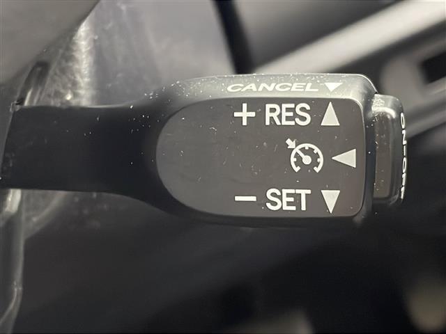 ヴォクシー ZS 煌 モデリスタエアロ/禁煙車/両側電動ドア/トヨタセーフティ/純正9型ナビ/フルセグTV/バックカメラ/ETC/ドラレコ/革巻きステアリング/純正アルミ/LEDヘッド/フォグランプ/ロールサンシェード(5枚目)