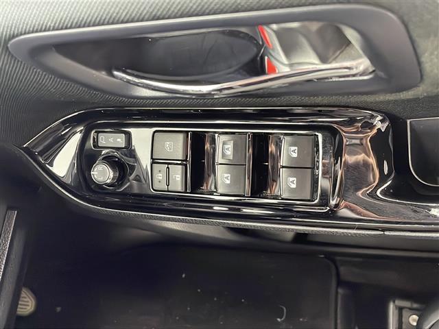ヴォクシー ZS 煌 モデリスタエアロ/禁煙車/両側電動ドア/トヨタセーフティ/純正9型ナビ/フルセグTV/バックカメラ/ETC/ドラレコ/革巻きステアリング/純正アルミ/LEDヘッド/フォグランプ/ロールサンシェード(28枚目)