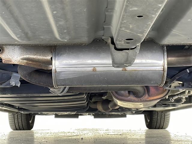 ヴォクシー ZS 煌 モデリスタエアロ/禁煙車/両側電動ドア/トヨタセーフティ/純正9型ナビ/フルセグTV/バックカメラ/ETC/ドラレコ/革巻きステアリング/純正アルミ/LEDヘッド/フォグランプ/ロールサンシェード(43枚目)