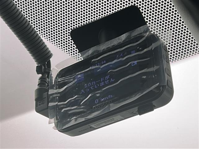 ヴォクシー ZS 煌II 禁煙車/アルパイン天吊モニター/社外9型ナビ/トヨタセーフティセンス/両側電動ドア/フルセグTV/バックカメラ/LEDヘッドライト/クルコン/ビルトインETC/前後ドラレコ/純正16インチアルミ(12枚目)