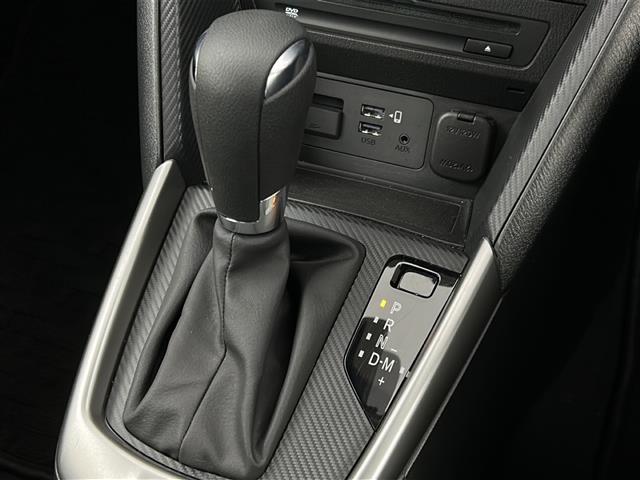 MAZDA2 15S i-ACTIVSENSE/衝突軽減/BSM/レーンキープアシスト/バックカメラ/純正ナビ/ETC/フルセグTV/HIDヘッドライト/横滑り防止装置/ステアリングスイッチ/社外15インチアルミホイール(9枚目)