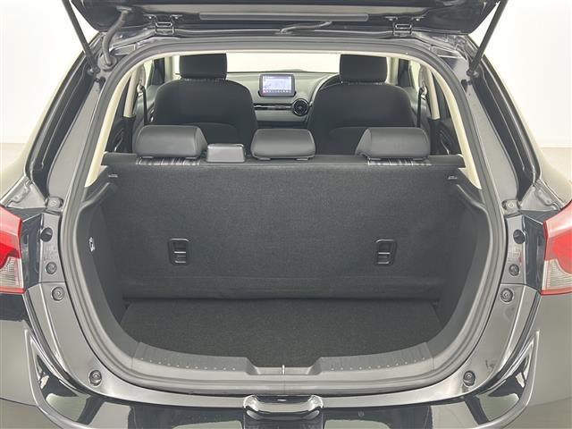 MAZDA2 15S i-ACTIVSENSE/衝突軽減/BSM/レーンキープアシスト/バックカメラ/純正ナビ/ETC/フルセグTV/HIDヘッドライト/横滑り防止装置/ステアリングスイッチ/社外15インチアルミホイール(15枚目)
