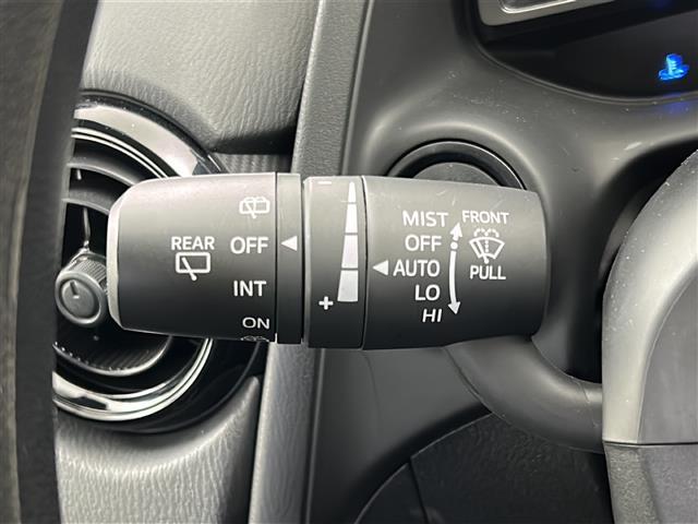 MAZDA2 15S i-ACTIVSENSE/衝突軽減/BSM/レーンキープアシスト/バックカメラ/純正ナビ/ETC/フルセグTV/HIDヘッドライト/横滑り防止装置/ステアリングスイッチ/社外15インチアルミホイール(24枚目)