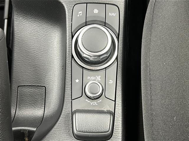 MAZDA2 15S i-ACTIVSENSE/衝突軽減/BSM/レーンキープアシスト/バックカメラ/純正ナビ/ETC/フルセグTV/HIDヘッドライト/横滑り防止装置/ステアリングスイッチ/社外15インチアルミホイール(26枚目)