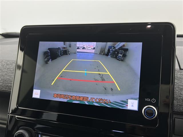 シエンタ ハイブリッドZ 禁煙車/トヨタセーフティ/4WD/両側電動ドア/純正ディスプレイオーディオ/バックカメラ/革巻ステアリング/ETC/AC100V/純正フロアマッド/純正アルミホイール/LEDヘッド/ロールサンシェード(4枚目)