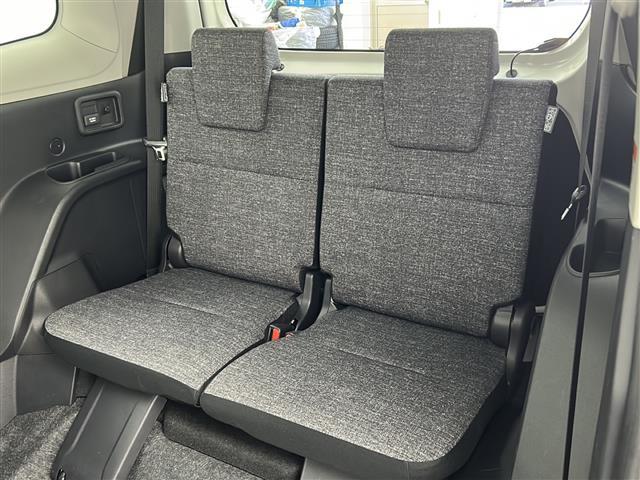 シエンタ ハイブリッドZ 禁煙車/トヨタセーフティ/4WD/両側電動ドア/純正ディスプレイオーディオ/バックカメラ/革巻ステアリング/ETC/AC100V/純正フロアマッド/純正アルミホイール/LEDヘッド/ロールサンシェード(34枚目)