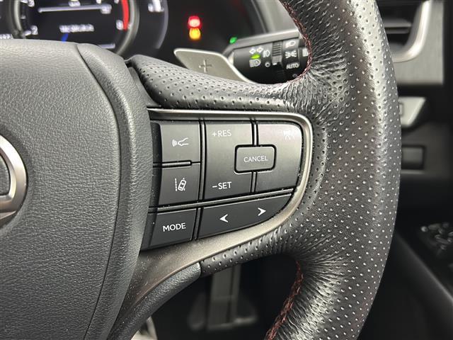 UX UX200 Fスポーツ 禁煙車/サンルーフ/マークレビンソン/レクサスセーフティシステム+/全周囲/赤レザーシート/ETC/温熱シート/エアーシート/パワーシート/シートメモリー/ドラレコ/パドルシフト/ステアリングヒーター(10枚目)